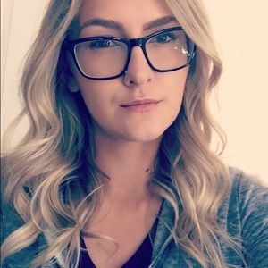 Meet your Posher, Alanna